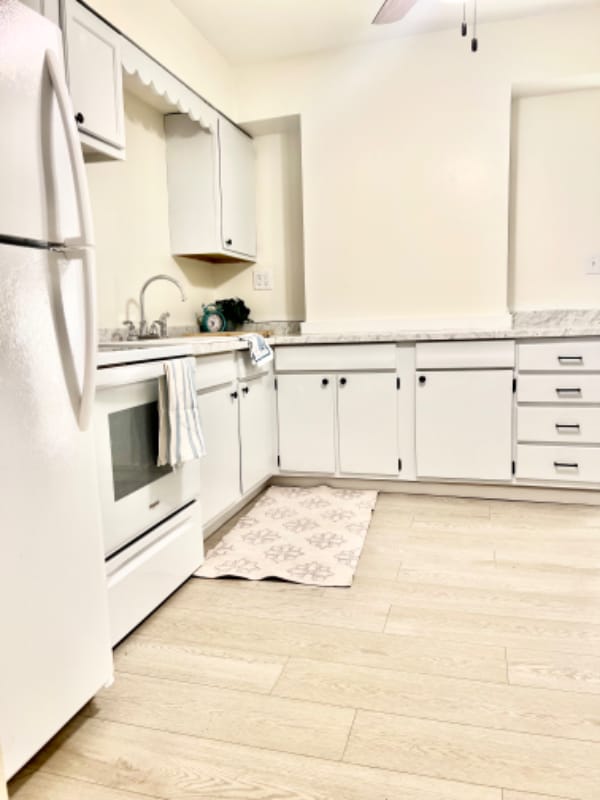 Building Photo - 214 Buffington St