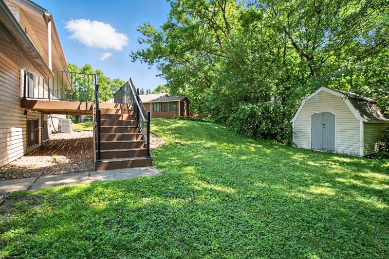 Building Photo - 7680 Berkshire Way