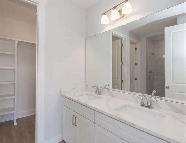 Building Photo - 2023 Rosemary Street