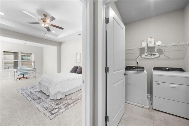 Building Photo - 324 Commons Ave