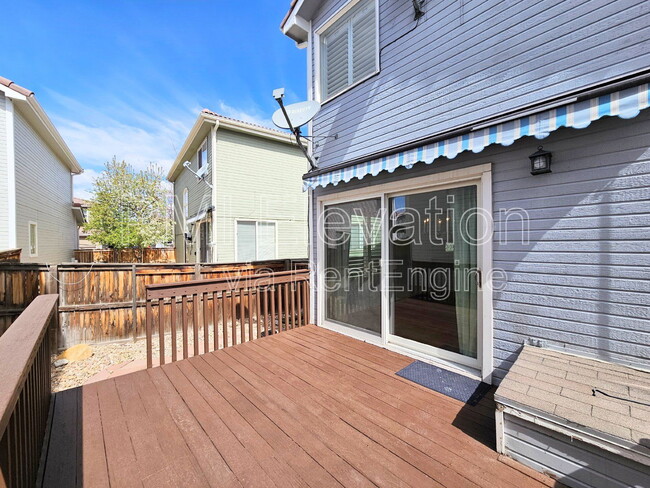 Building Photo - 1390 Braewood Ave