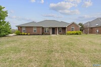 Building Photo - 14472 Morningside Dr
