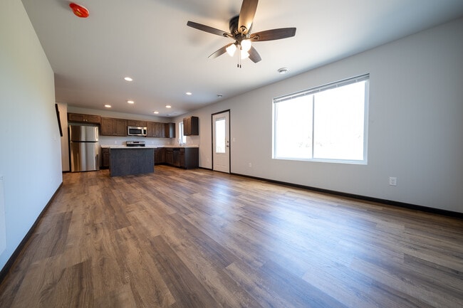 Building Photo - 668 4th Cir Dr SW