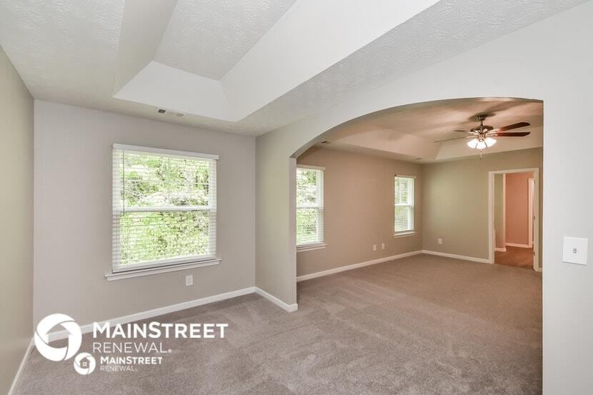 Building Photo - 4524 Parkway Cir