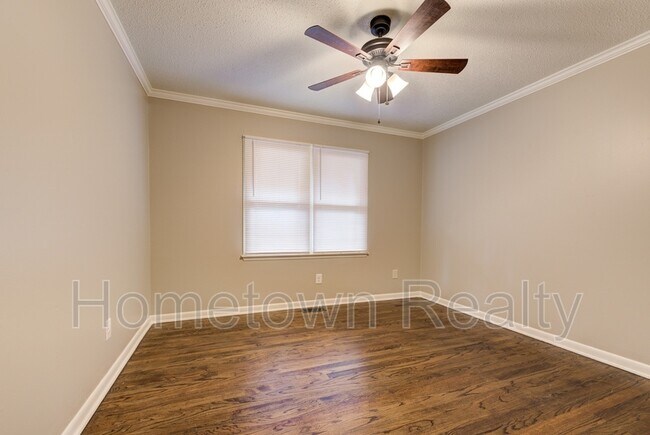 Building Photo - 2622 NW 42nd St