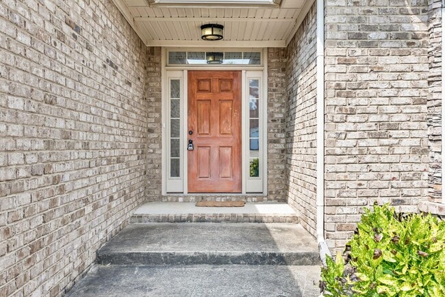 Building Photo - 277 Cullom Way