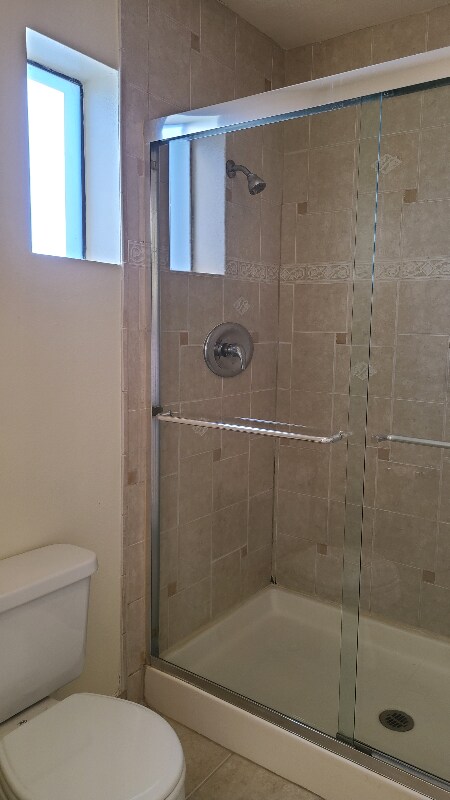 Building Photo - 2639 Pirineos Way