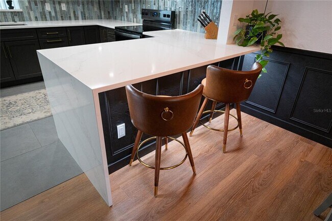 Building Photo - 1097 Eden Isle Blvd NE