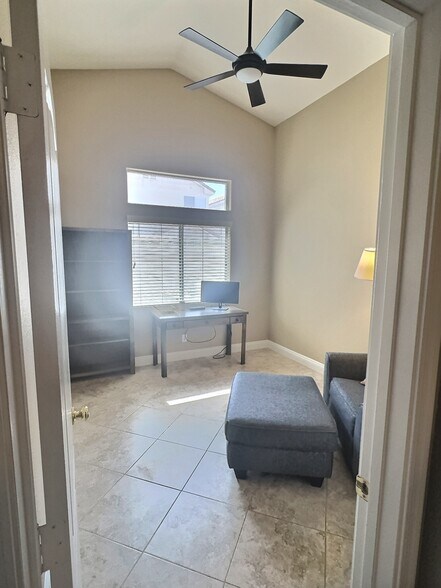 Building Photo - 8245 Ruby Mountain Way