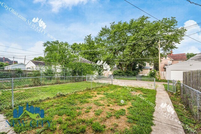 Building Photo - 53-55 Hawkes Avenue, Columbus, OH 43222