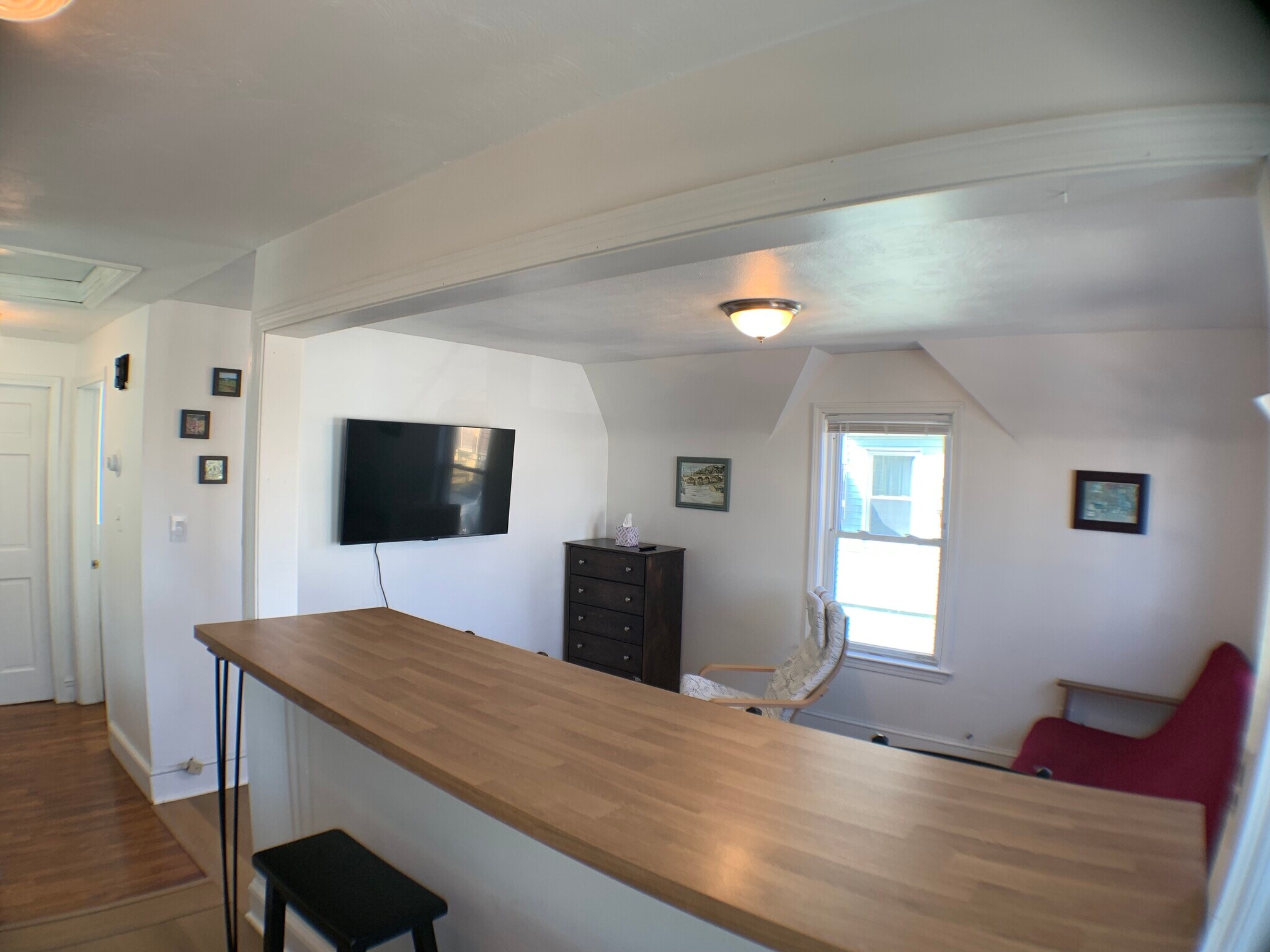 Building Photo - 28 Windom St