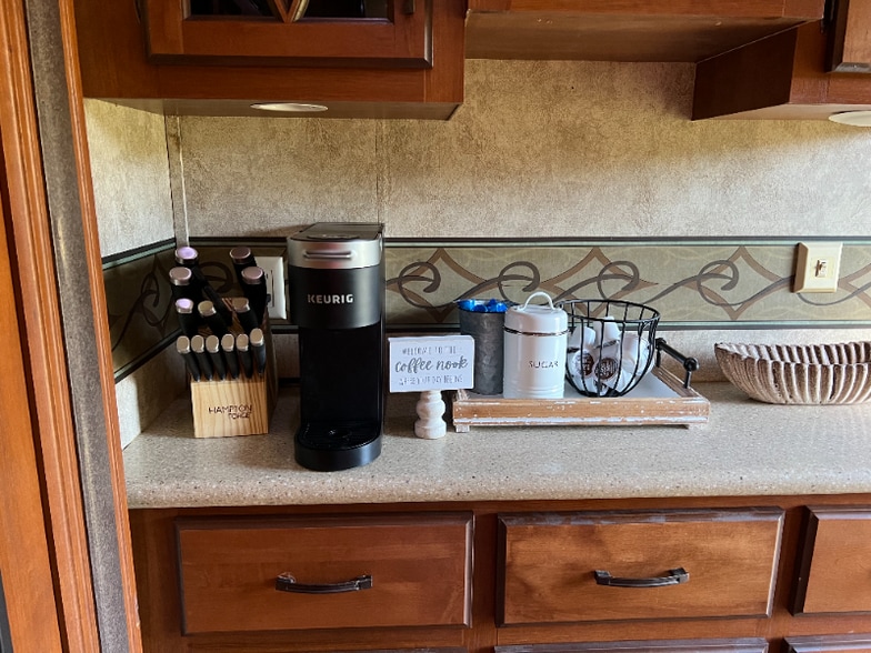 Building Photo - 7560 Chelsea Rd