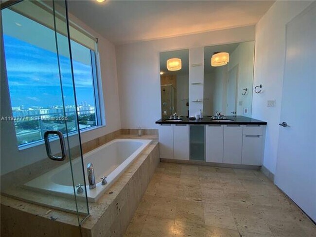 Building Photo - 7901 Hispanola Ave