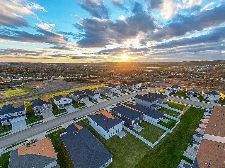 Building Photo - 3912 Northbrook Dr