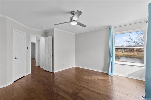 Building Photo - 706 Dover Pl