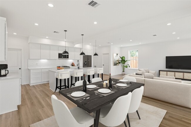 Building Photo - 7412 Hezekiah Ln