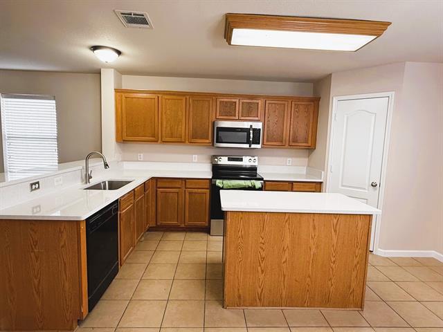 Building Photo - 1216 Pine Forest Dr