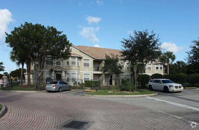 Building Photo - The Belmont at North Lauderdale