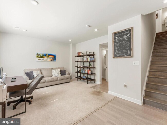 Building Photo - 2841 Hokie Ln