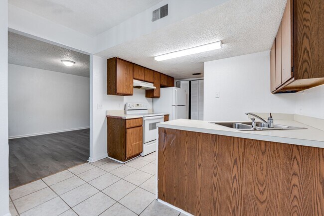 Building Photo - ASSISI LN #1007 - Patricia J. Gauthier Trust