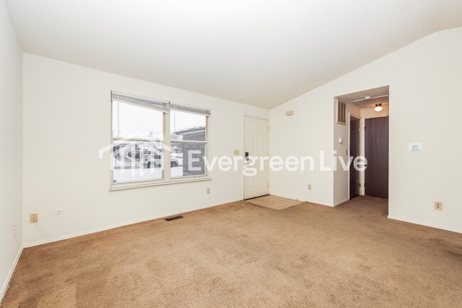 Building Photo - 6376 Greenfield Way