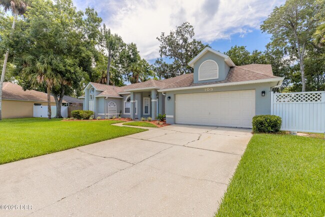 Building Photo - 109 Brookhollow Cir