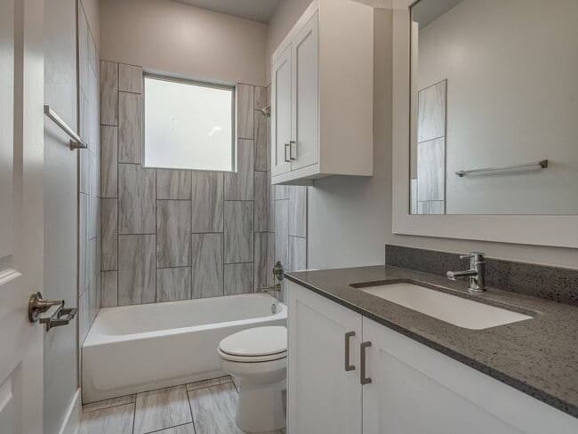 Building Photo - Beautiful New Construction Home in Edmond/Oklahoma City