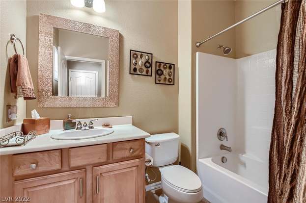 Building Photo - 2249 Canyonville Dr