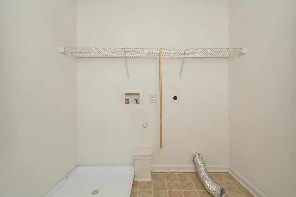 Building Photo - 4812 Landover Ridge Dr