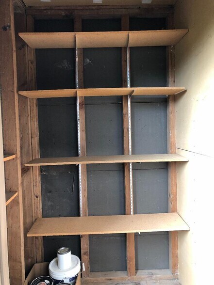 balcony storage - 6479 137th Ave NE