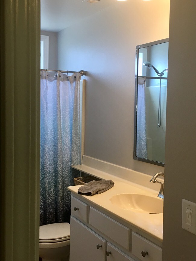 Building Photo - 6240 Gamay Ct