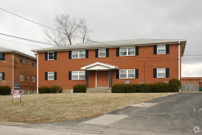 Primary Photo - 3009 Pamela Way