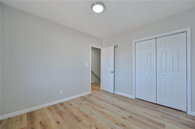 Building Photo - 955 Tilden St NW
