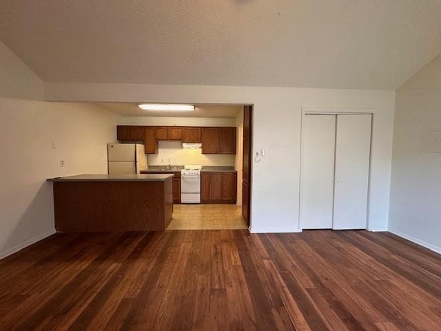 Building Photo - 4905 El Campo Ave