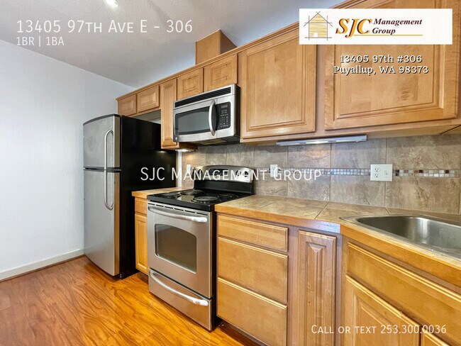 Building Photo - 13405 97th Ave E