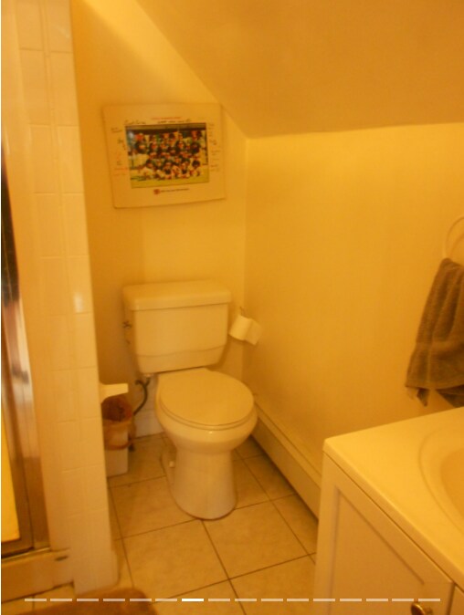 Building Photo - 65 Fairbanks St