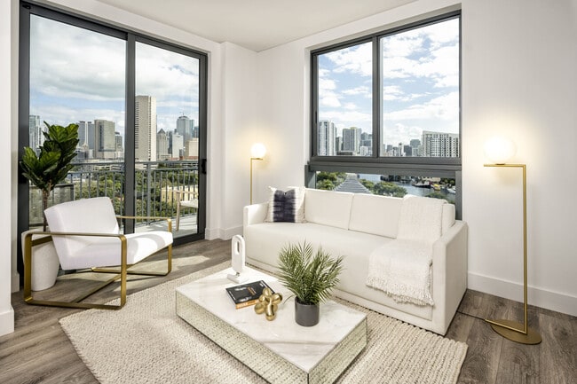 Living Room - Gallery on the River