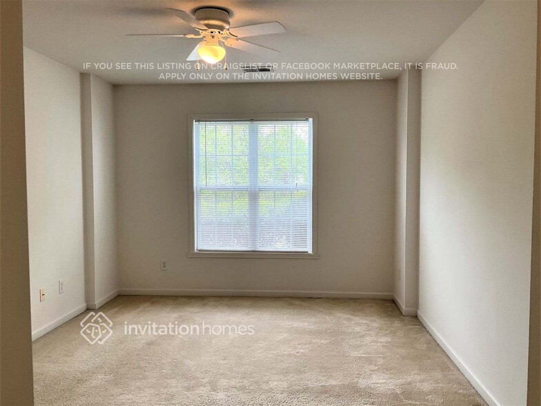 Building Photo - 4360 Reedy Fork Pkwy