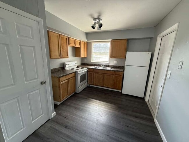 Primary Photo - Mulberry Terrace Apartments