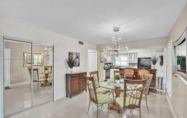 Building Photo - 6060 S Falls Cir Dr