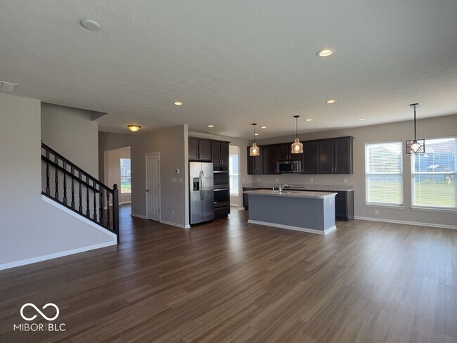 Building Photo - 1405 Sunbrook Ct