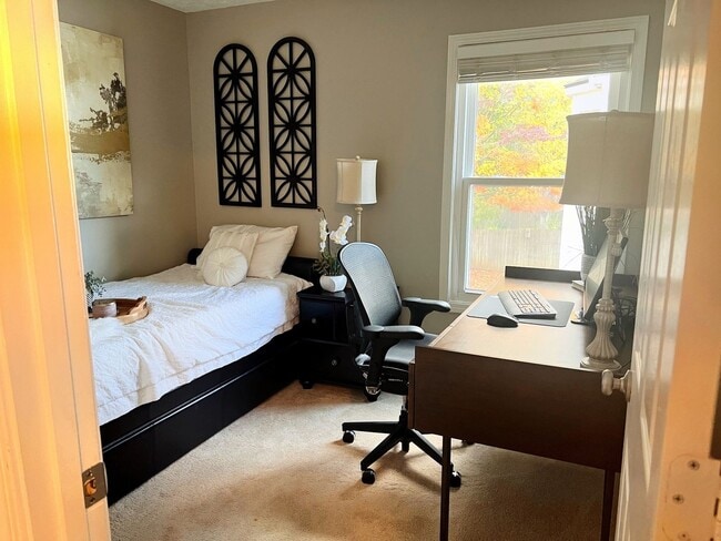 Building Photo - Charming 3BR House in Avensong Village, Mi...