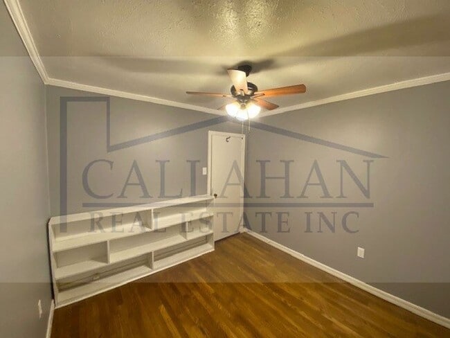 Building Photo - Park Hill Updated 4 bedroom