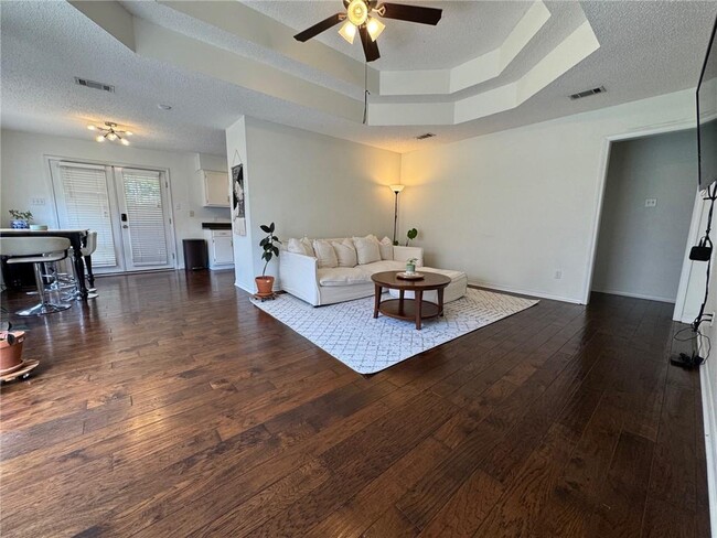 Building Photo - 1058 McNeil Ave