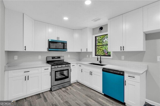 Building Photo - 5303 Kemper Pl