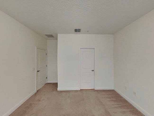 Building Photo - 8326 Bryce Canyon Ave