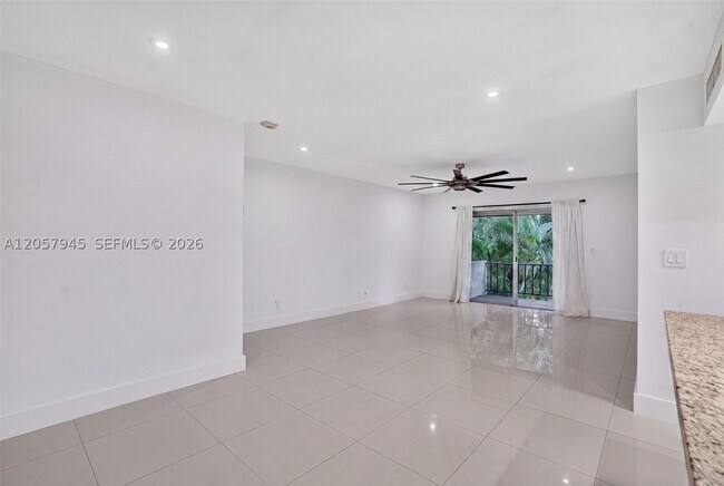 Building Photo - 13707 SW 91st Ct