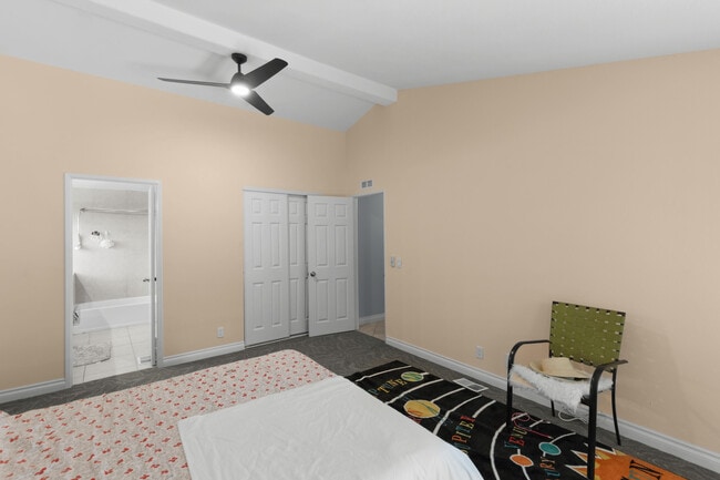 Building Photo - 47800 Madison St