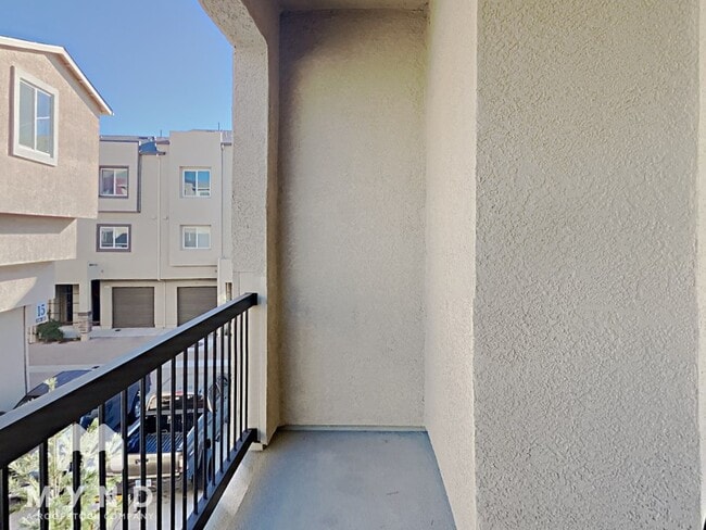 Building Photo - 2988 Silver River Ln