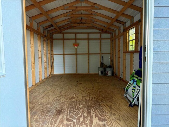 Building Photo - 2126 Craft Ln